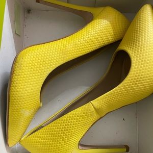 Yellow Giani Bini Pumps
